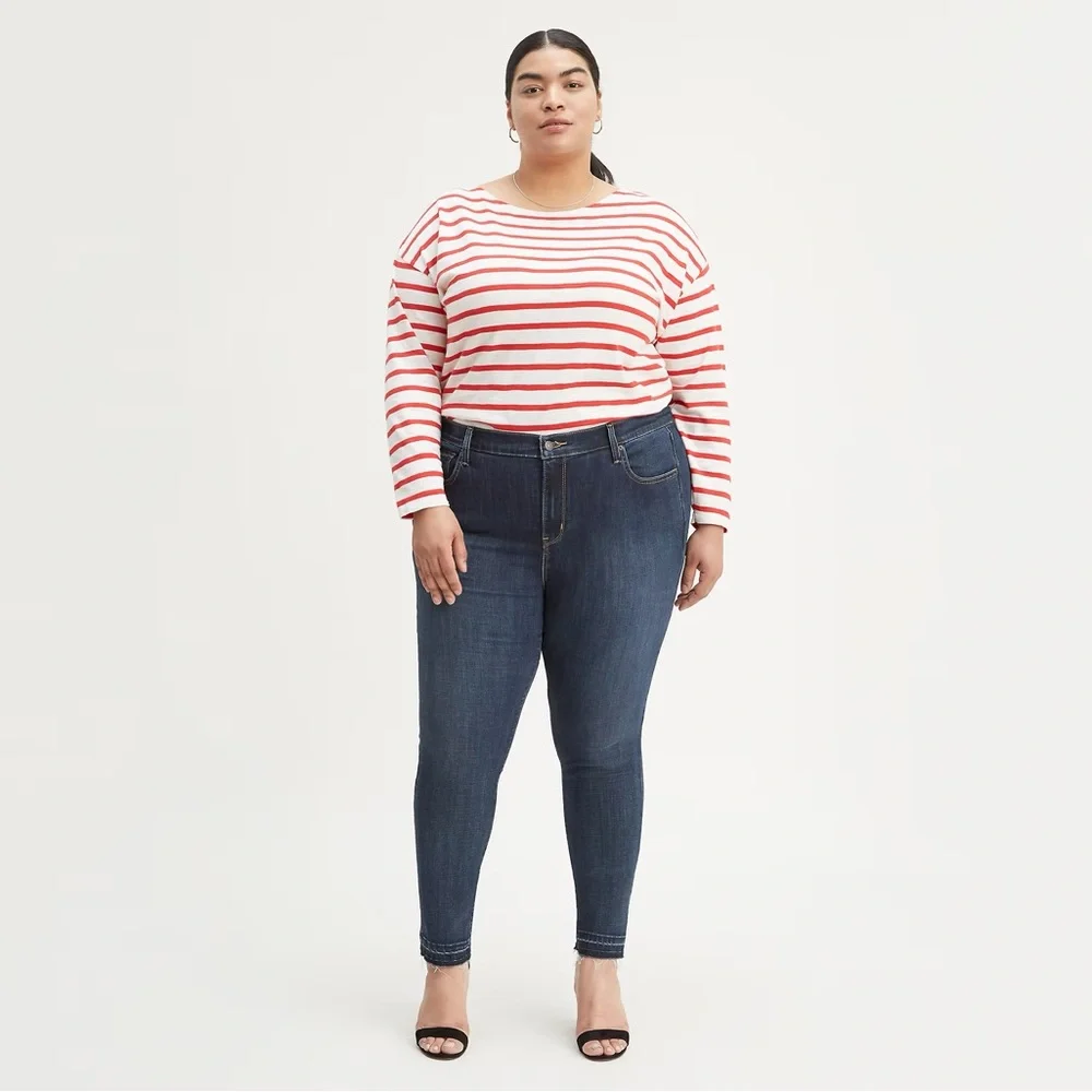 Levi’s 721 High Rise Skinny Jeans - Picture 3 of 14